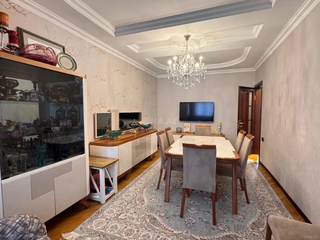 Satılır 4 otaqlı mənzil 85 m²