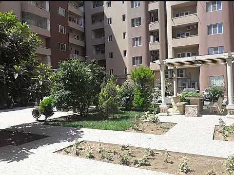 Kirayə verilir 2 otaqlı mənzil 65 m² — Bakı 2 otaq 65.00 m²