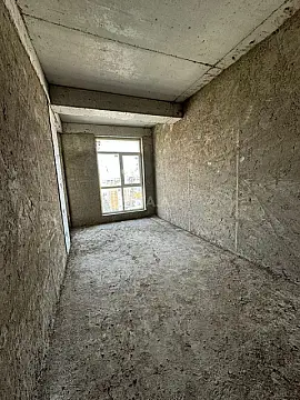 Satılır 2 otaqlı mənzil 85 m²