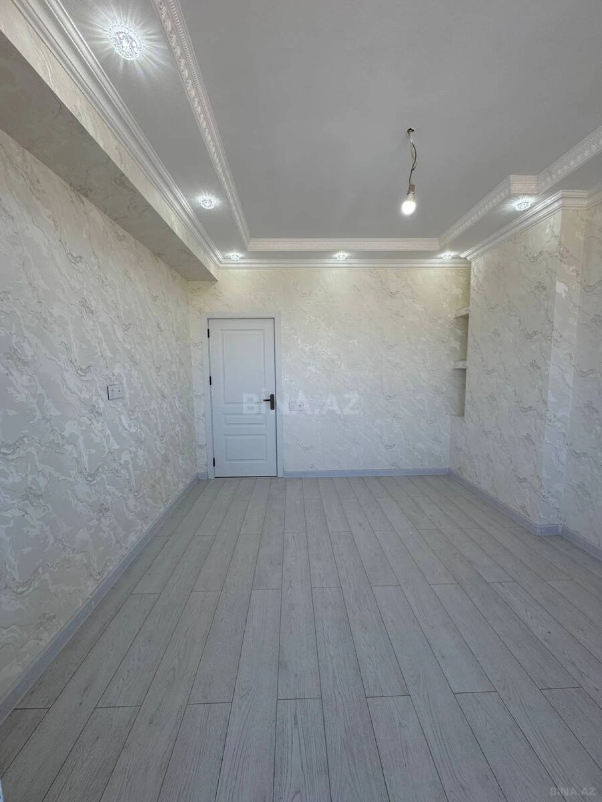 Satılır 2 otaqlı mənzil 44 m²