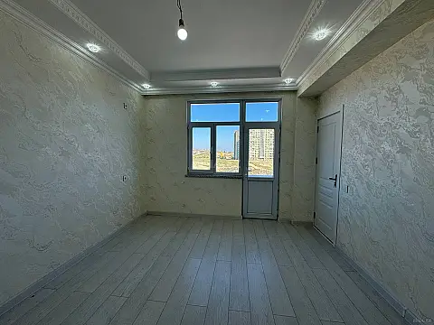Satılır 2 otaqlı mənzil 44 m²