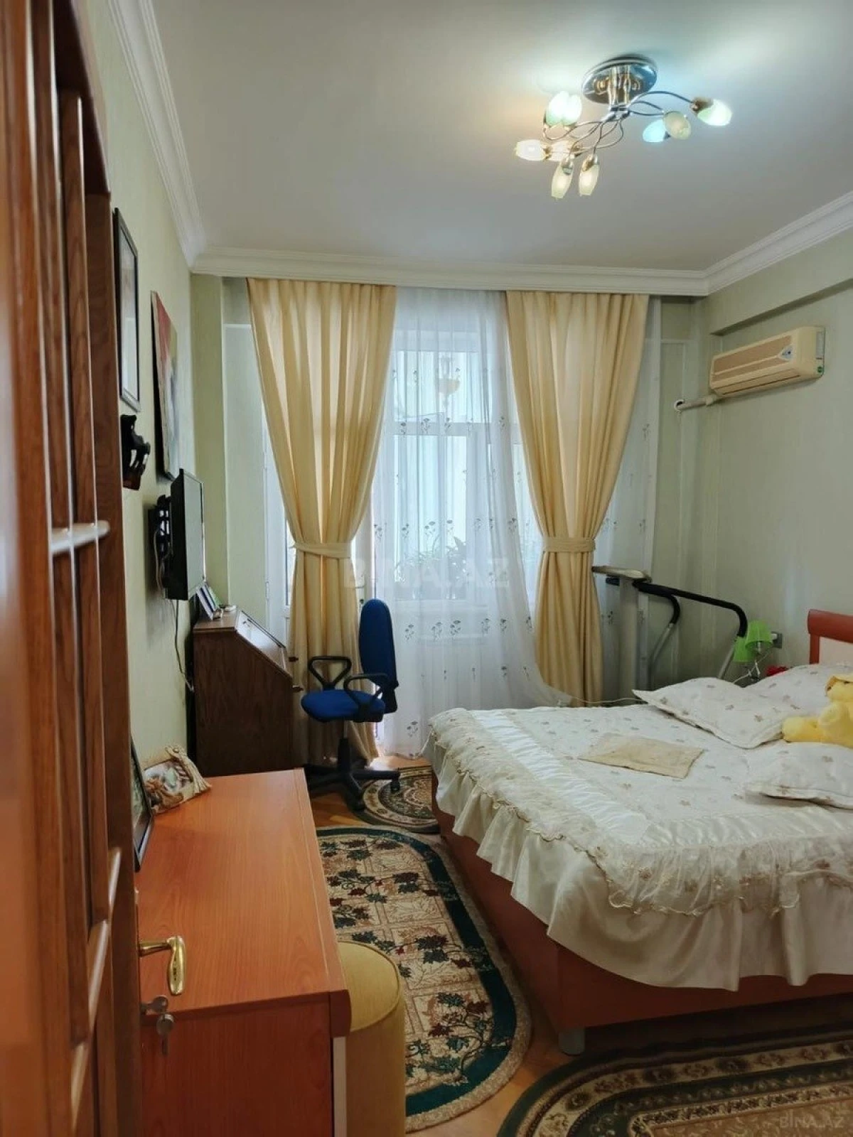 Satılır 3 otaqlı mənzil 106 m²