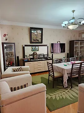 Satılır 3 otaqlı mənzil 106 m²