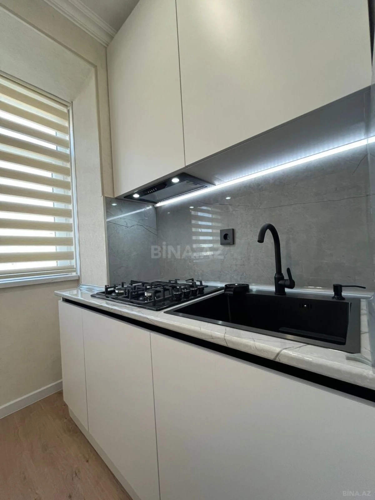 Satılır 3 otaqlı mənzil 63 m²