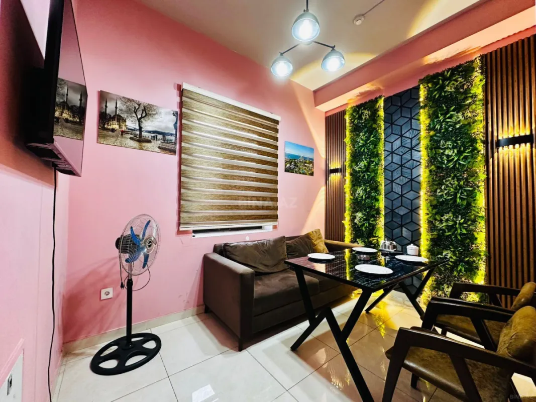 Satılır obyekt 420 m²