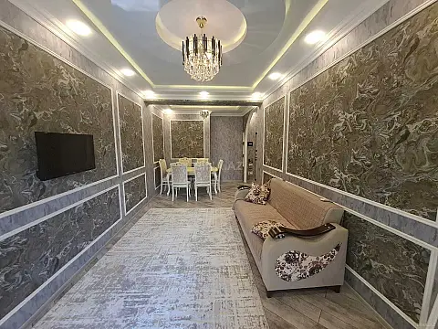Kirayə verilir 2 otaqlı mənzil 90 m²