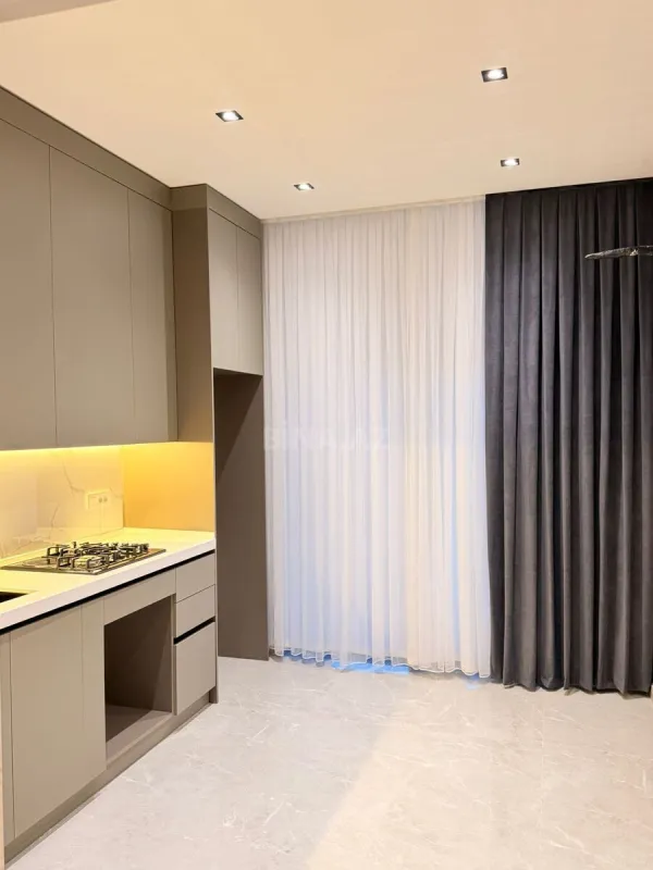 Satılır 2 otaqlı mənzil 75.5 m²