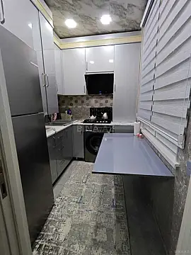 Satılır 3 otaqlı mənzil 70 m²