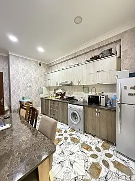 Satılır 2 otaqlı mənzil 80 m²