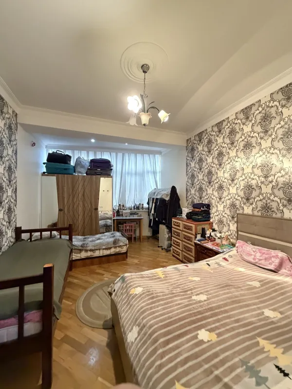 Satılır 2 otaqlı mənzil 80 m²