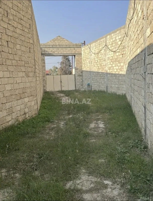 Satılır həyət evi 1300 m²