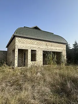 Satılır həyət evi 1300 m²