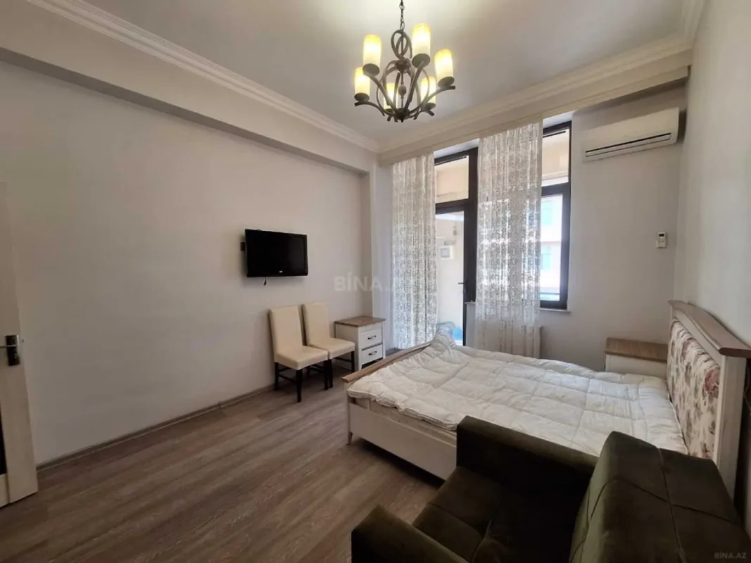Satılır 1 otaqlı mənzil 35 m²