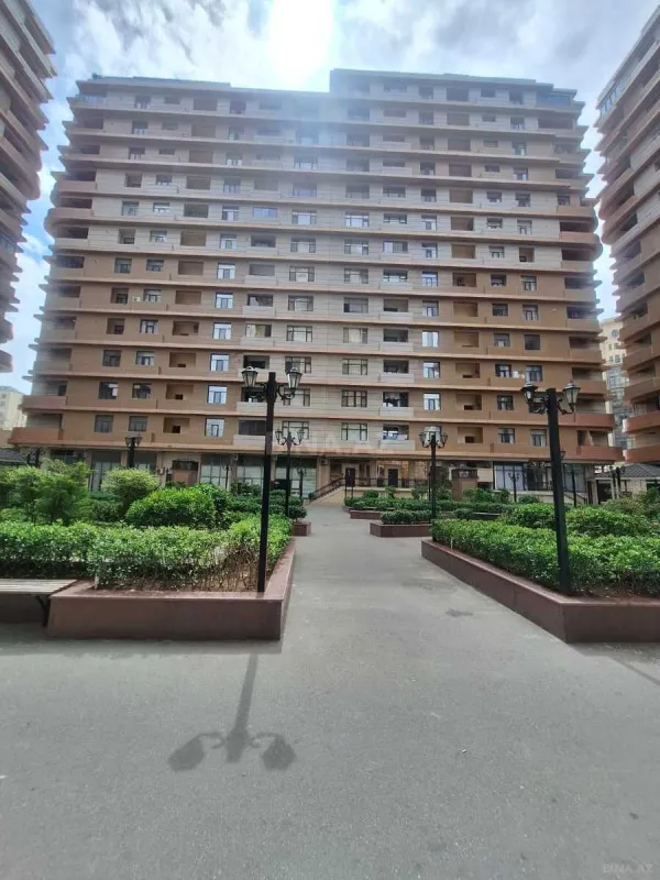 Satılır 1 otaqlı mənzil 35 m²