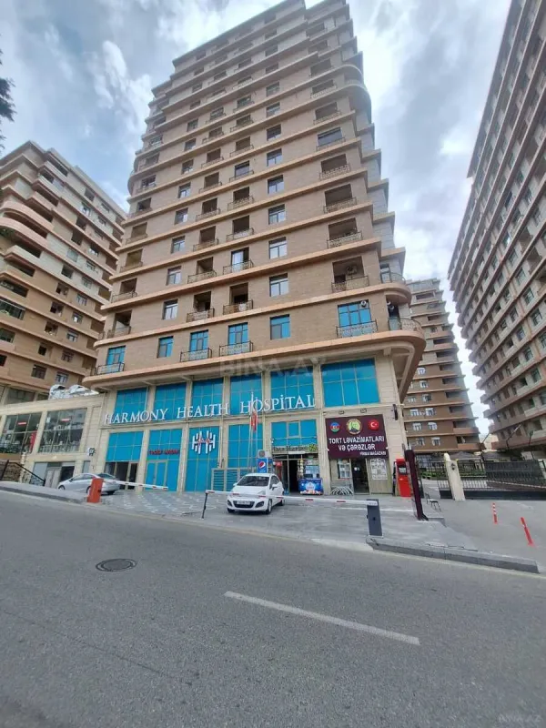 Satılır 1 otaqlı mənzil 35 m²