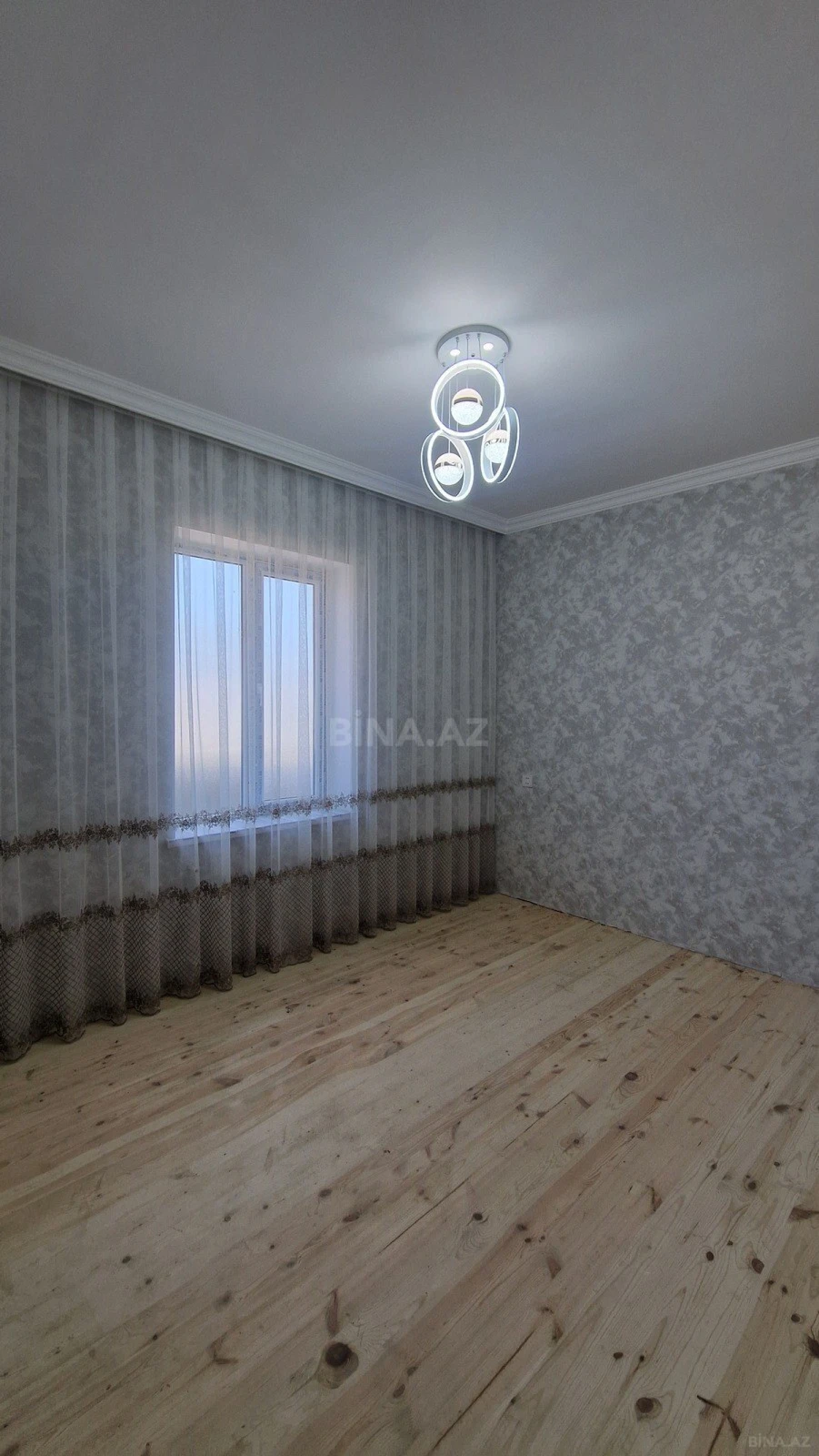 Satılır 4 otaqlı həyət evi 110 m²