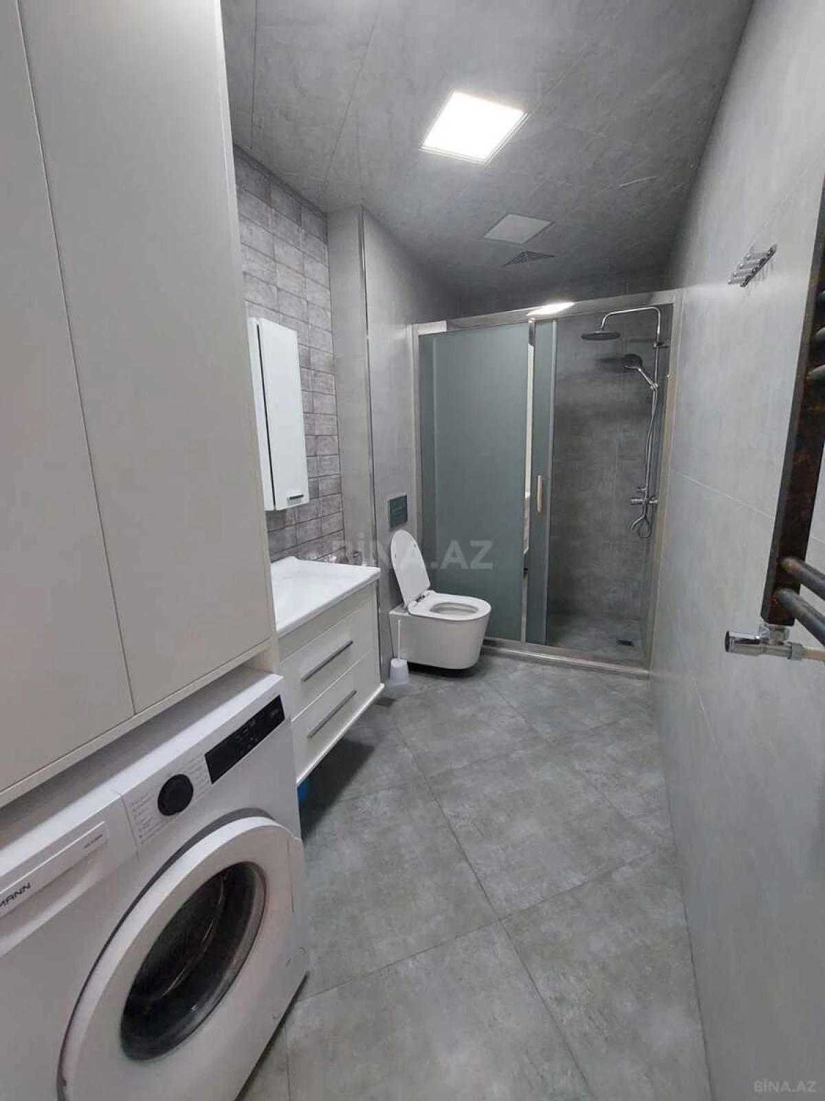 Satılır 2 otaqlı mənzil 110 m²