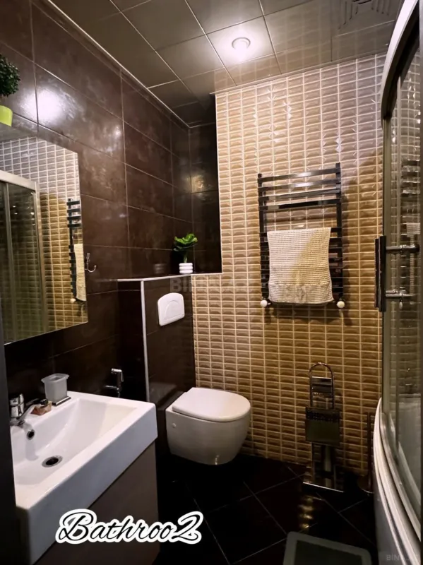 Kirayə verilir 4 otaqlı mənzil 150 m²