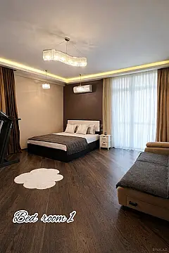 Kirayə verilir 4 otaqlı mənzil 150 m²