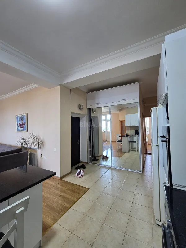 Satılır 3 otaqlı mənzil 86 m²
