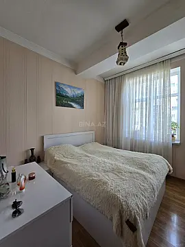 Satılır 3 otaqlı mənzil 86 m²
