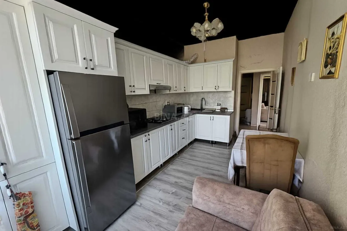 Satılır 3 otaqlı mənzil 91 m²