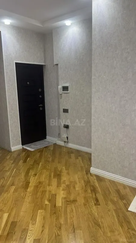Satılır 3 otaqlı mənzil 93 m²