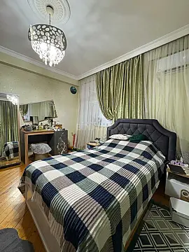 Satılır 3 otaqlı mənzil 112 m²