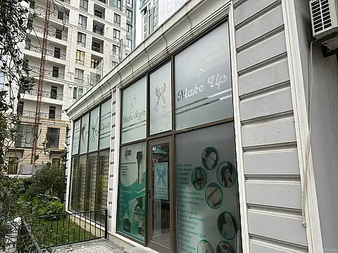 Kirayə verilir obyekt 65 m²