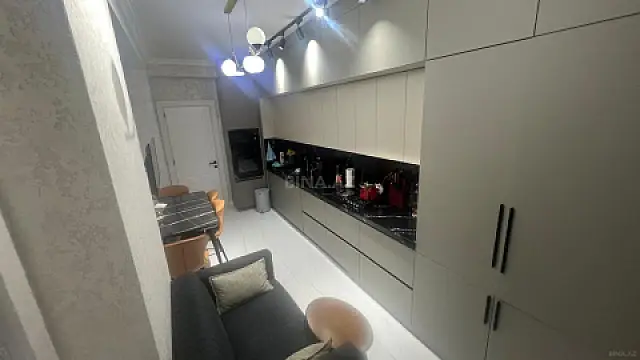 Satılır 3 otaqlı mənzil 100 m²