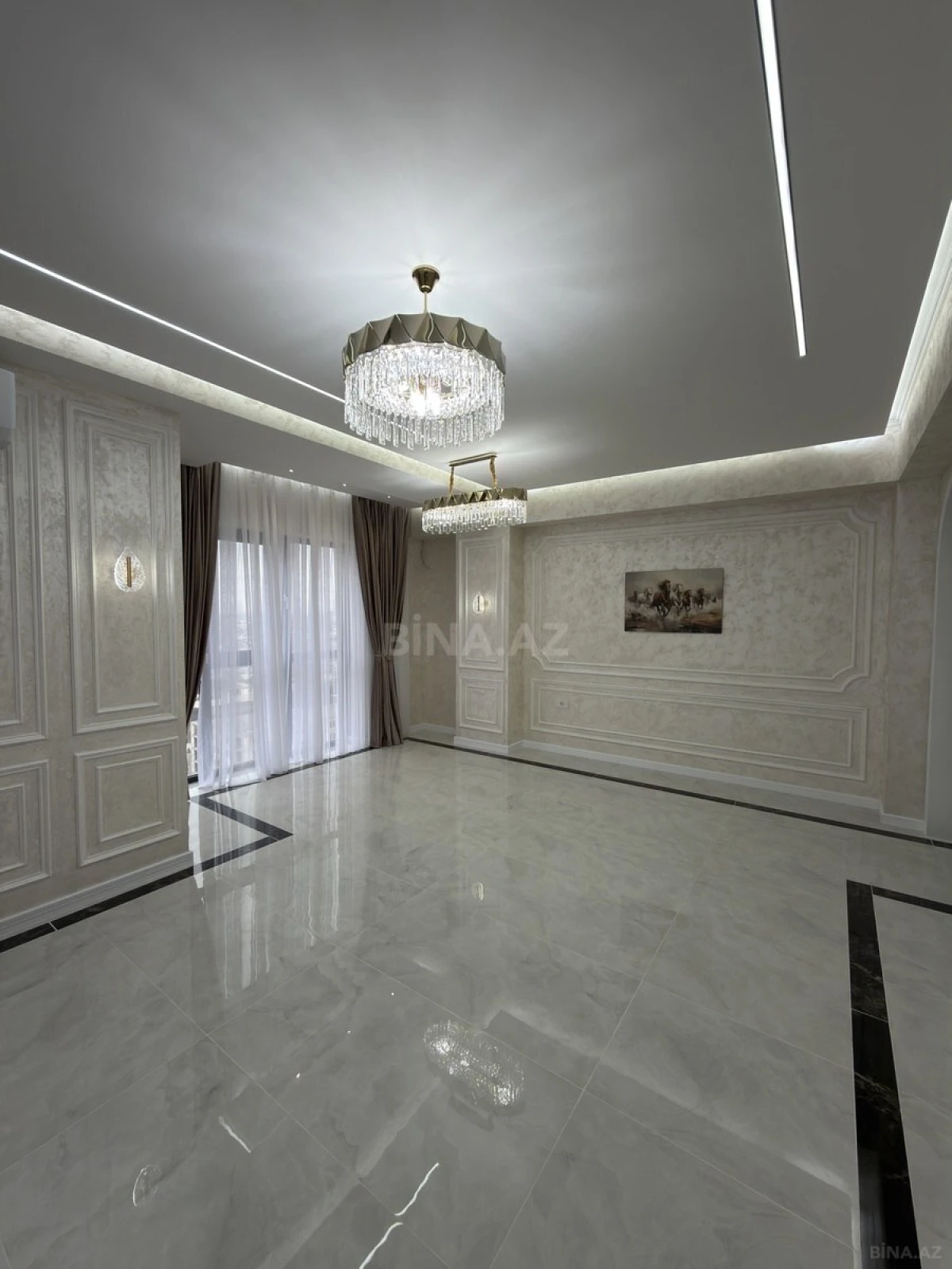 Satılır 3 otaqlı mənzil 125 m²