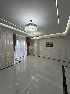 Satılır 3 otaqlı mənzil 125 m²