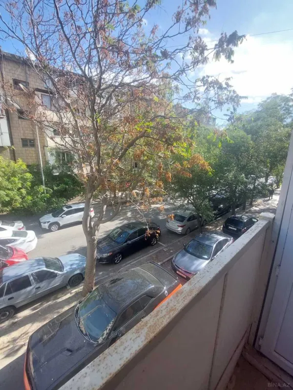Satılır 2 otaqlı mənzil 53 m²