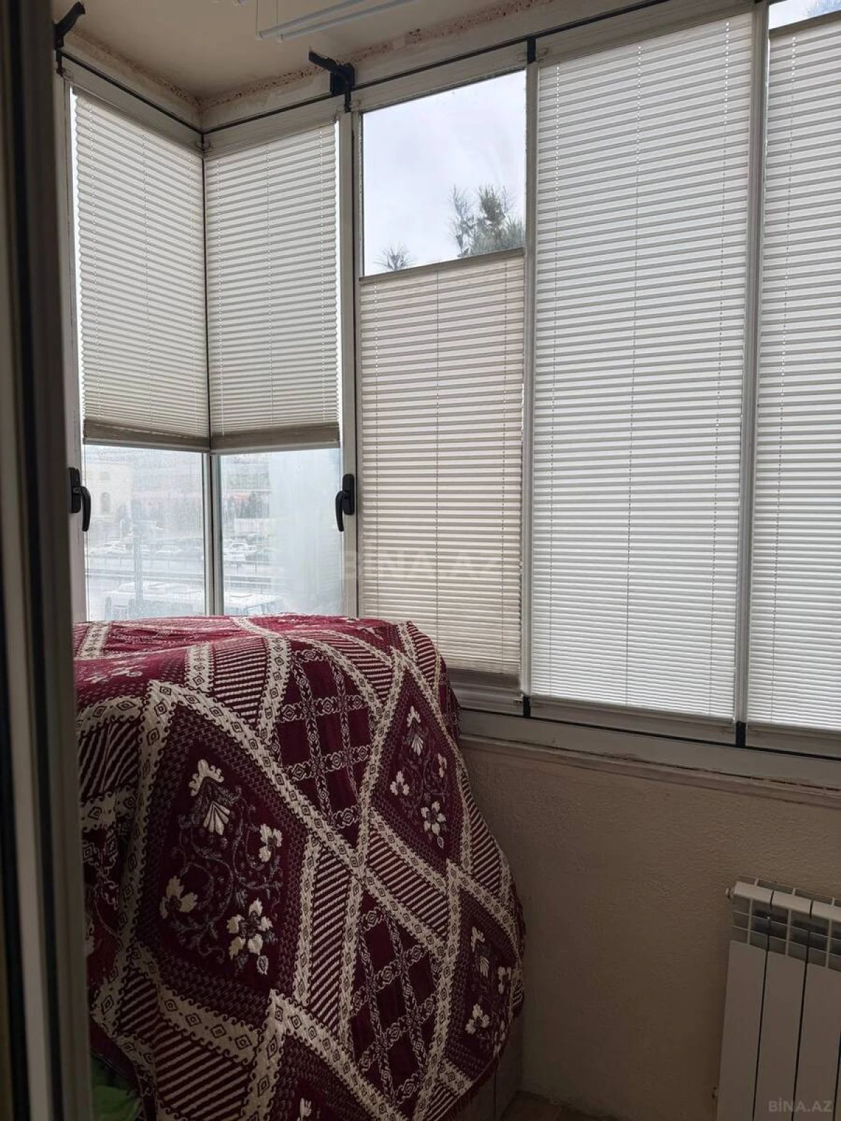 Satılır 2 otaqlı mənzil 70 m²