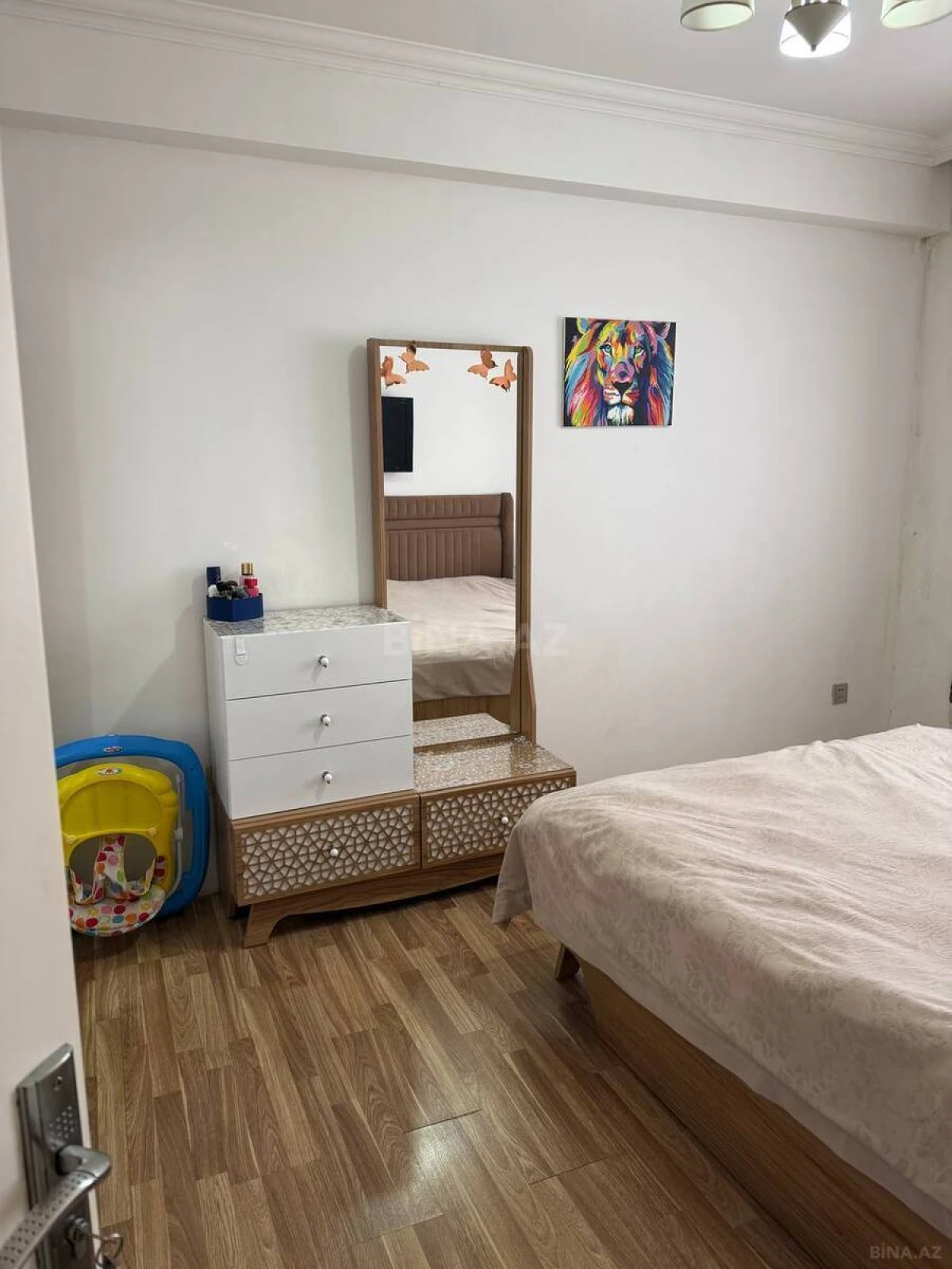 Satılır 2 otaqlı mənzil 70 m²