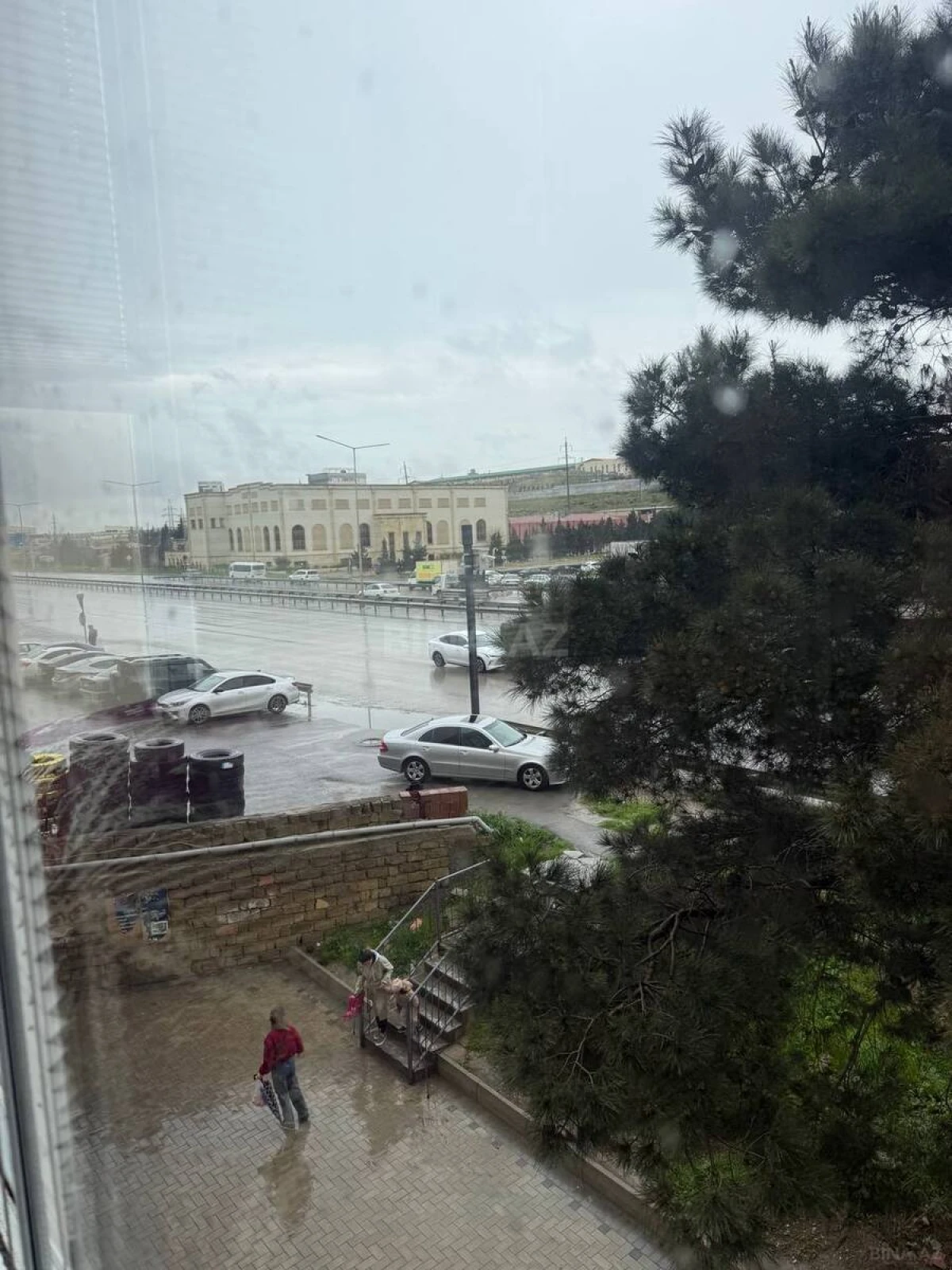 Satılır 2 otaqlı mənzil 70 m²