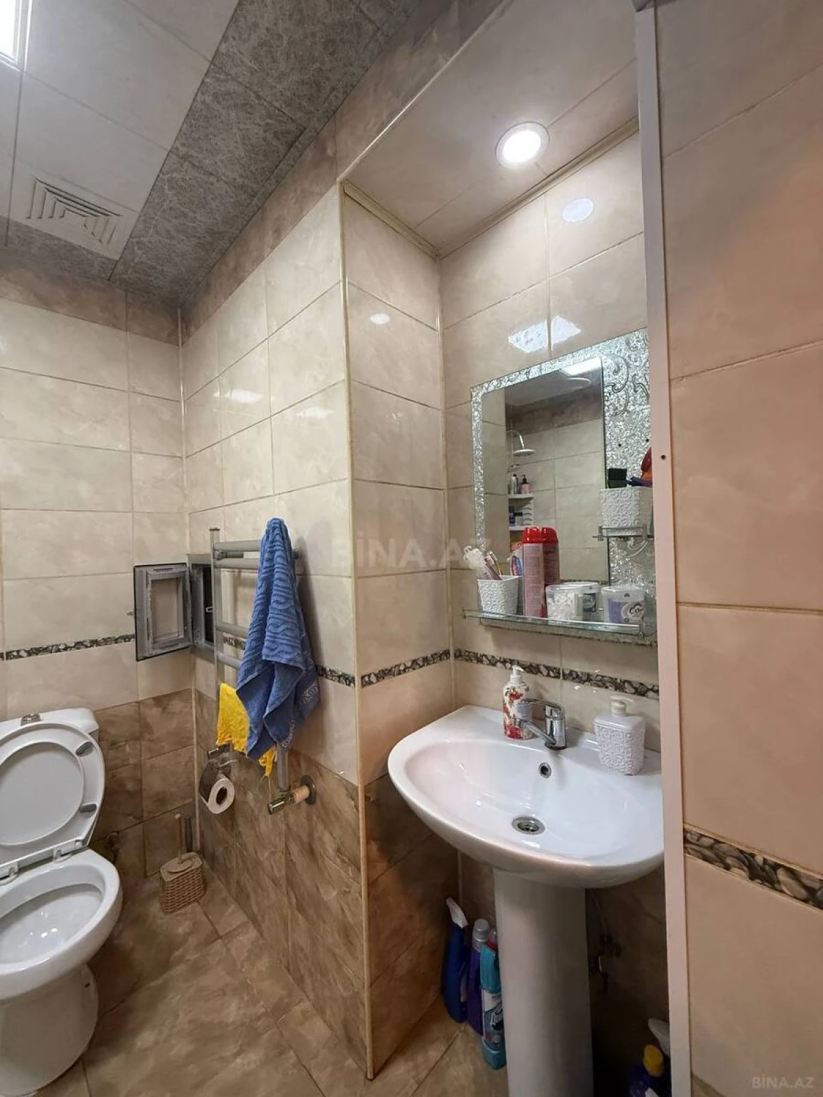 Satılır 2 otaqlı mənzil 70 m²