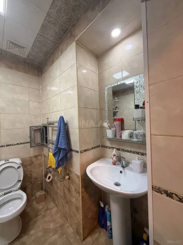 Satılır 2 otaqlı mənzil 70 m²