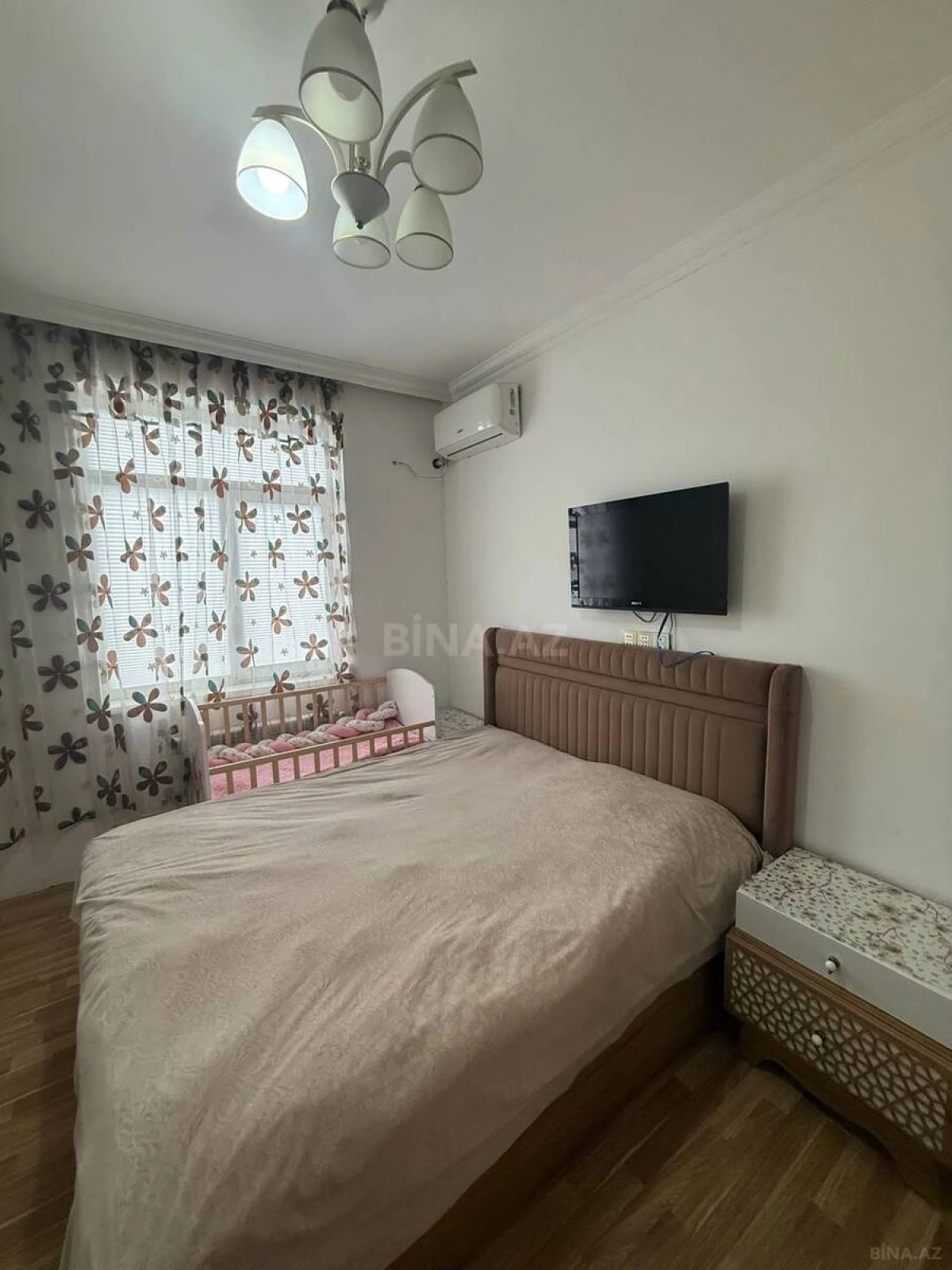 Satılır 2 otaqlı mənzil 70 m²