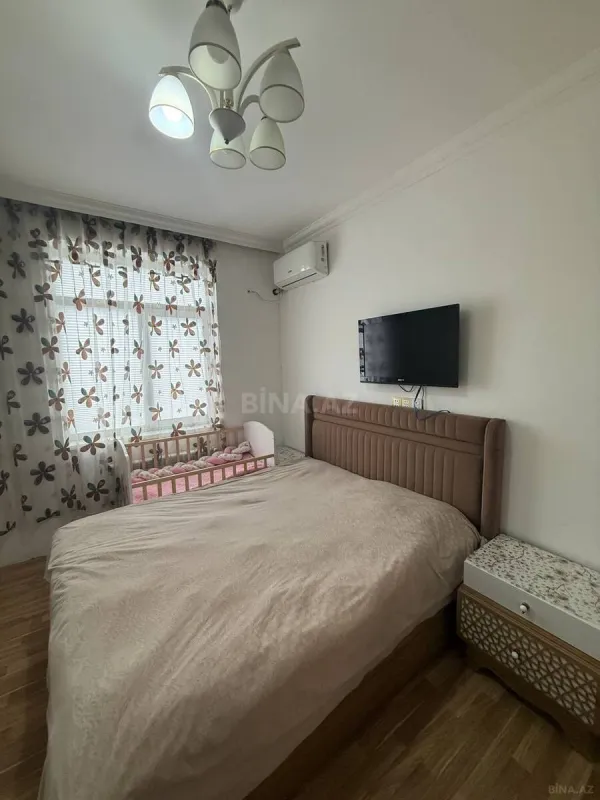 Satılır 2 otaqlı mənzil 70 m²