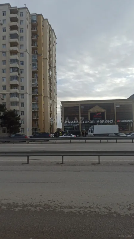 Satılır 2 otaqlı mənzil 70 m²