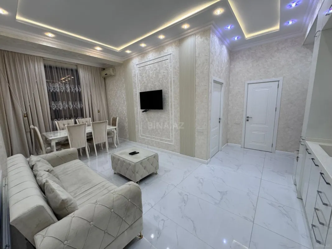 Kirayə verilir 2 otaqlı mənzil 70 m²