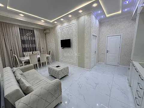 Kirayə verilir 2 otaqlı mənzil 70 m²
