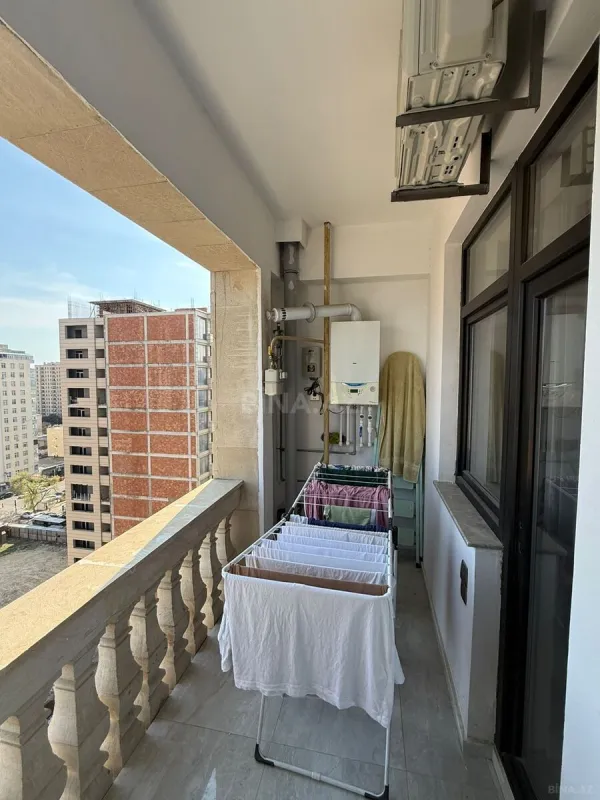 Satılır 3 otaqlı mənzil 75 m²