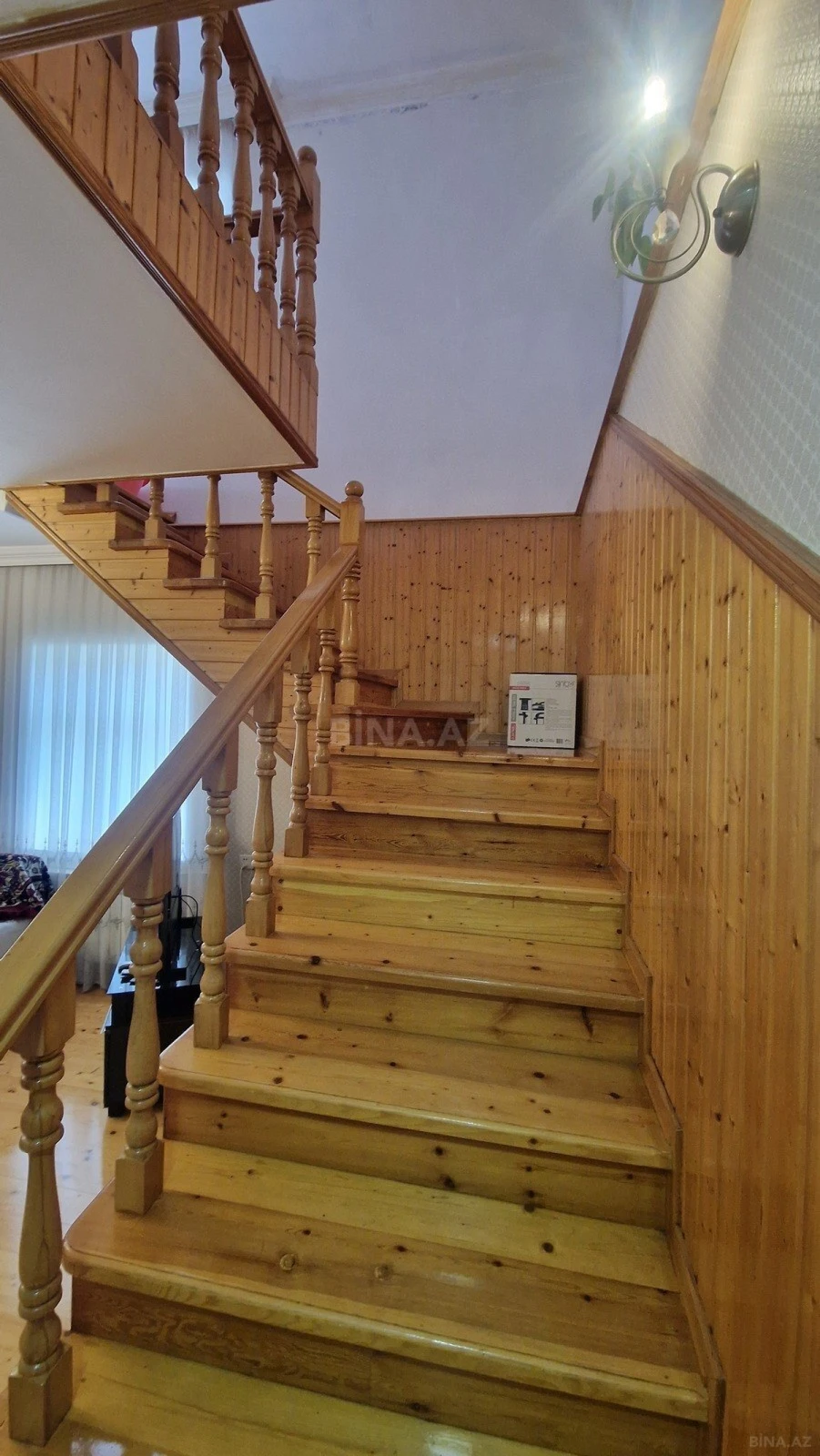 Satılır 7 otaqlı həyət evi 206 m²