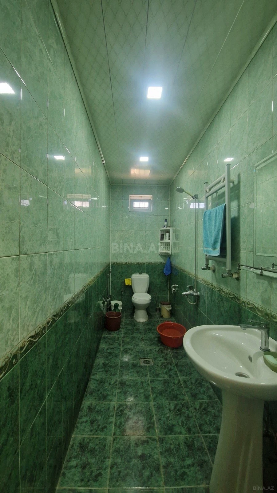 Satılır 7 otaqlı həyət evi 206 m²