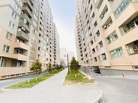 Kirayə verilir 12 otaqlı mənzil 55 m² — Bakı 12 otaq 55.00 m²