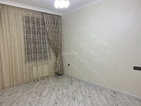 Satılır 2 otaqlı mənzil 82 m²