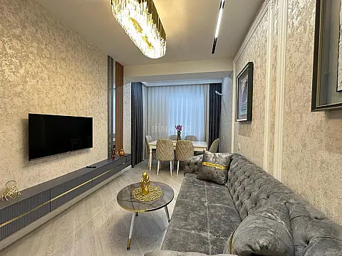 Satılır 4 otaqlı mənzil 110 m²