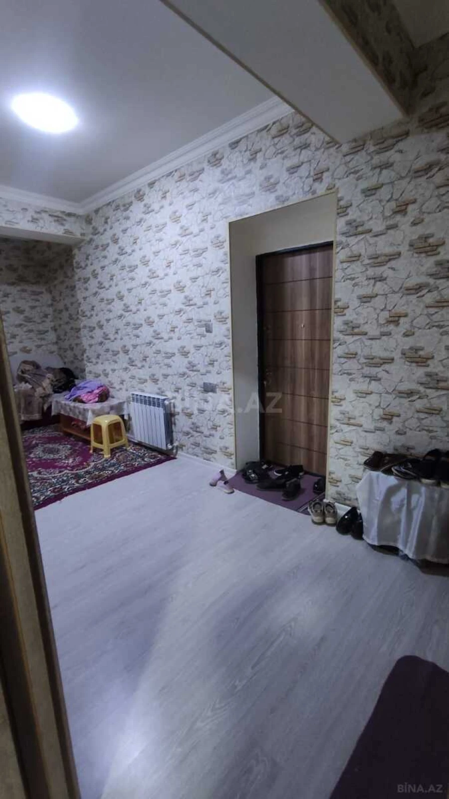 Satılır 2 otaqlı mənzil 90 m²